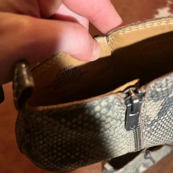 SOLD - Picture 5 of 7